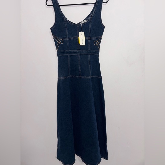 Moon River Denim Western Dress Size S Brand New With Tags - Picture 5 of 7